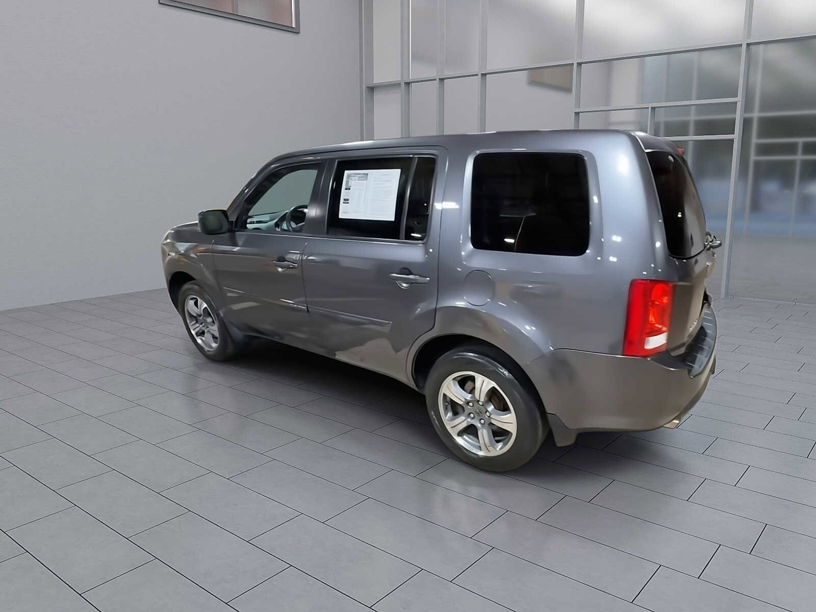 Thumbnail: 2015 Honda Pilot - 6