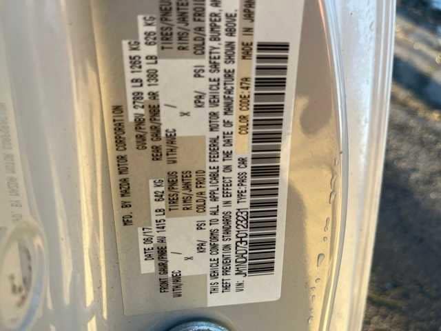 Thumbnail: 2017 Mazda MX-5 Miata - 9