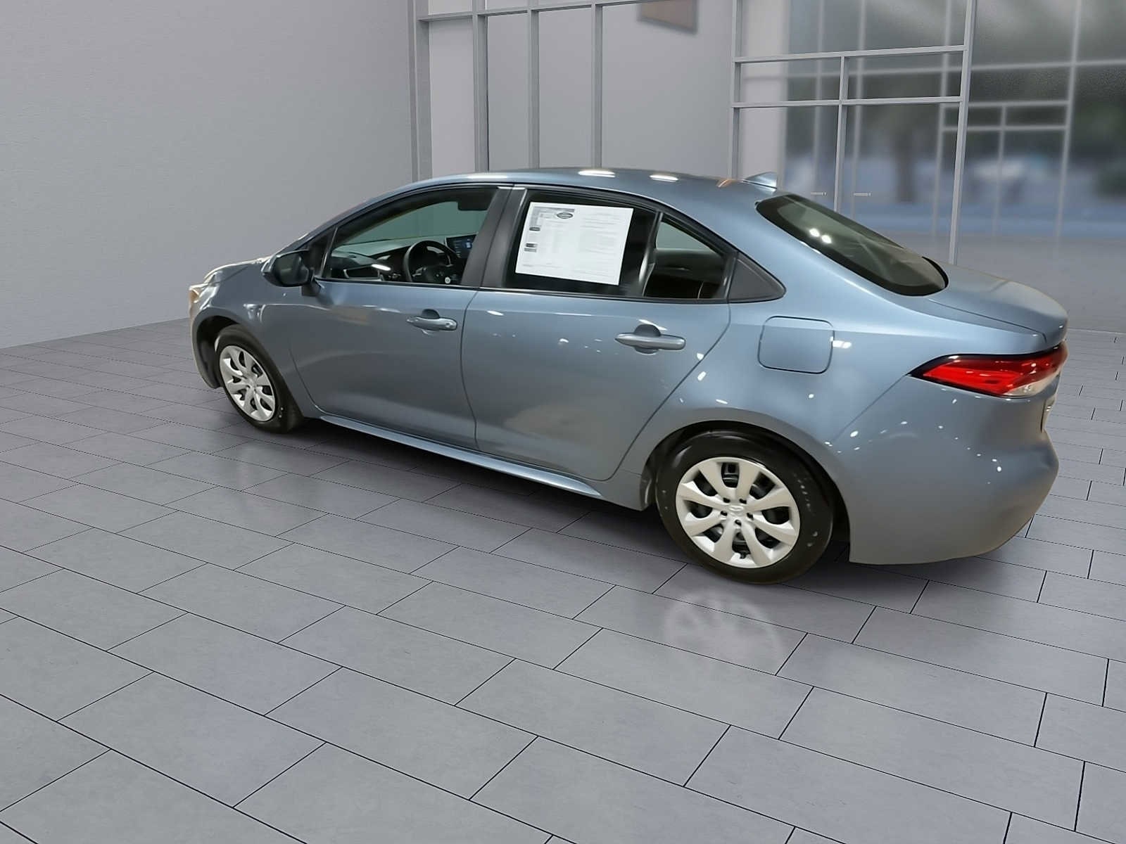 Thumbnail: 2021 Toyota Corolla - 6