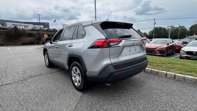 Thumbnail: 2022 Toyota RAV4 - 6