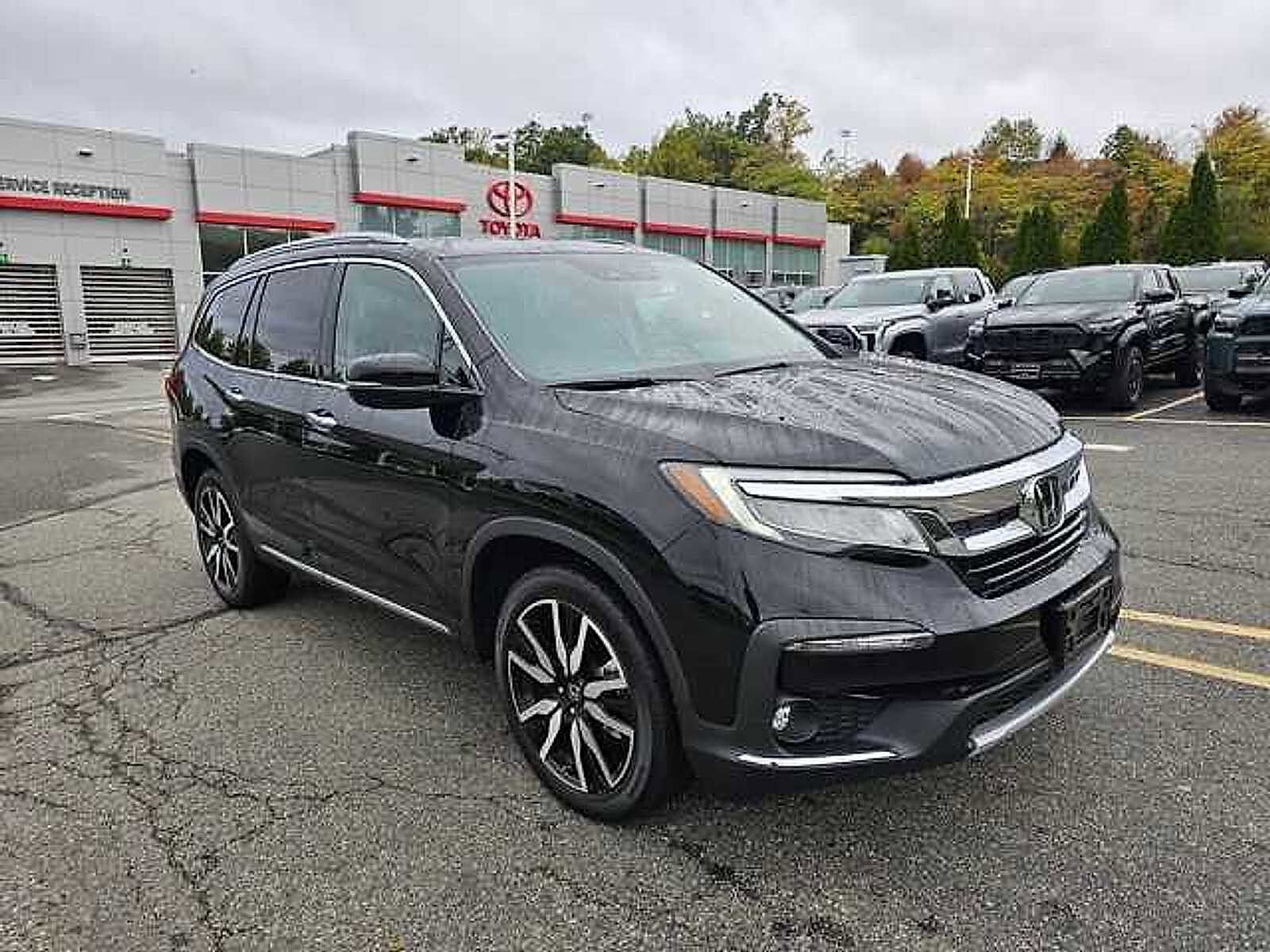 2022 Honda Pilot Elite photo 3