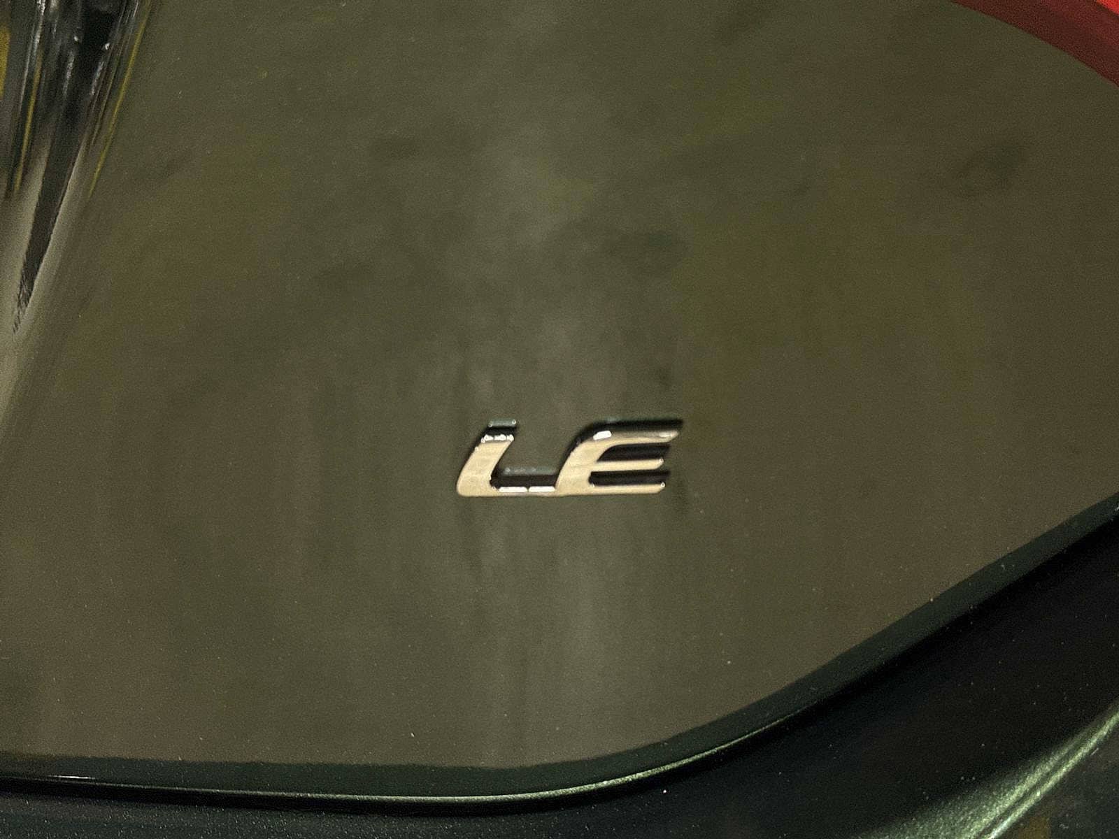 Thumbnail: 2014 Toyota Corolla - 25