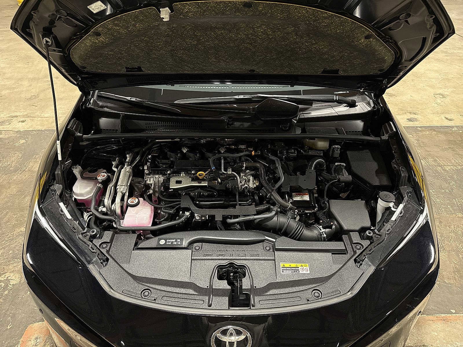 Thumbnail: 2024 Toyota Prius Prime - 12