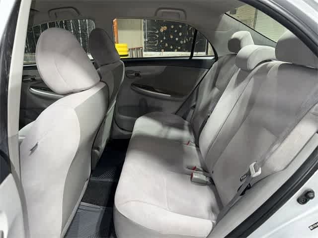 Thumbnail: 2011 Toyota Corolla - 17