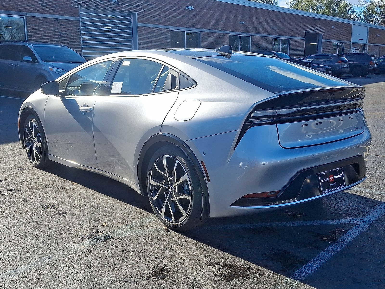 Thumbnail: 2026 Toyota Prius - 17