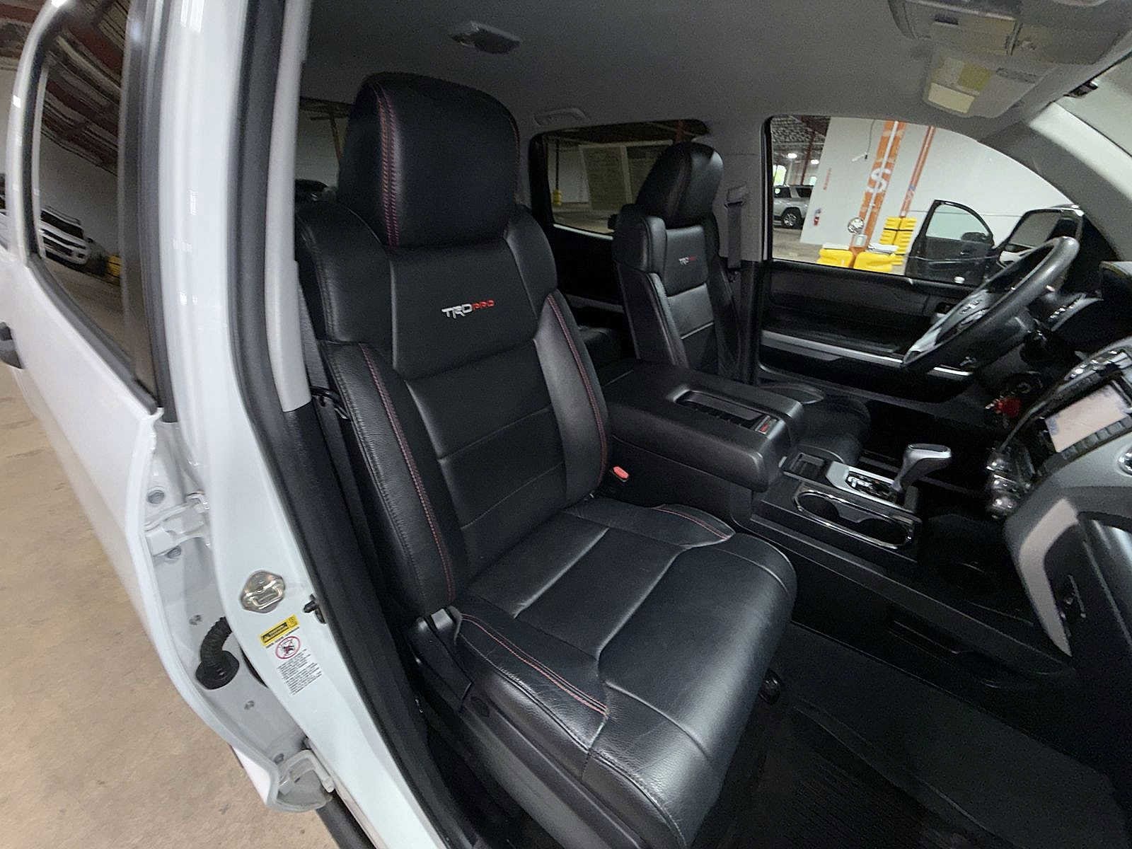 Thumbnail: 2016 Toyota Tundra - 16