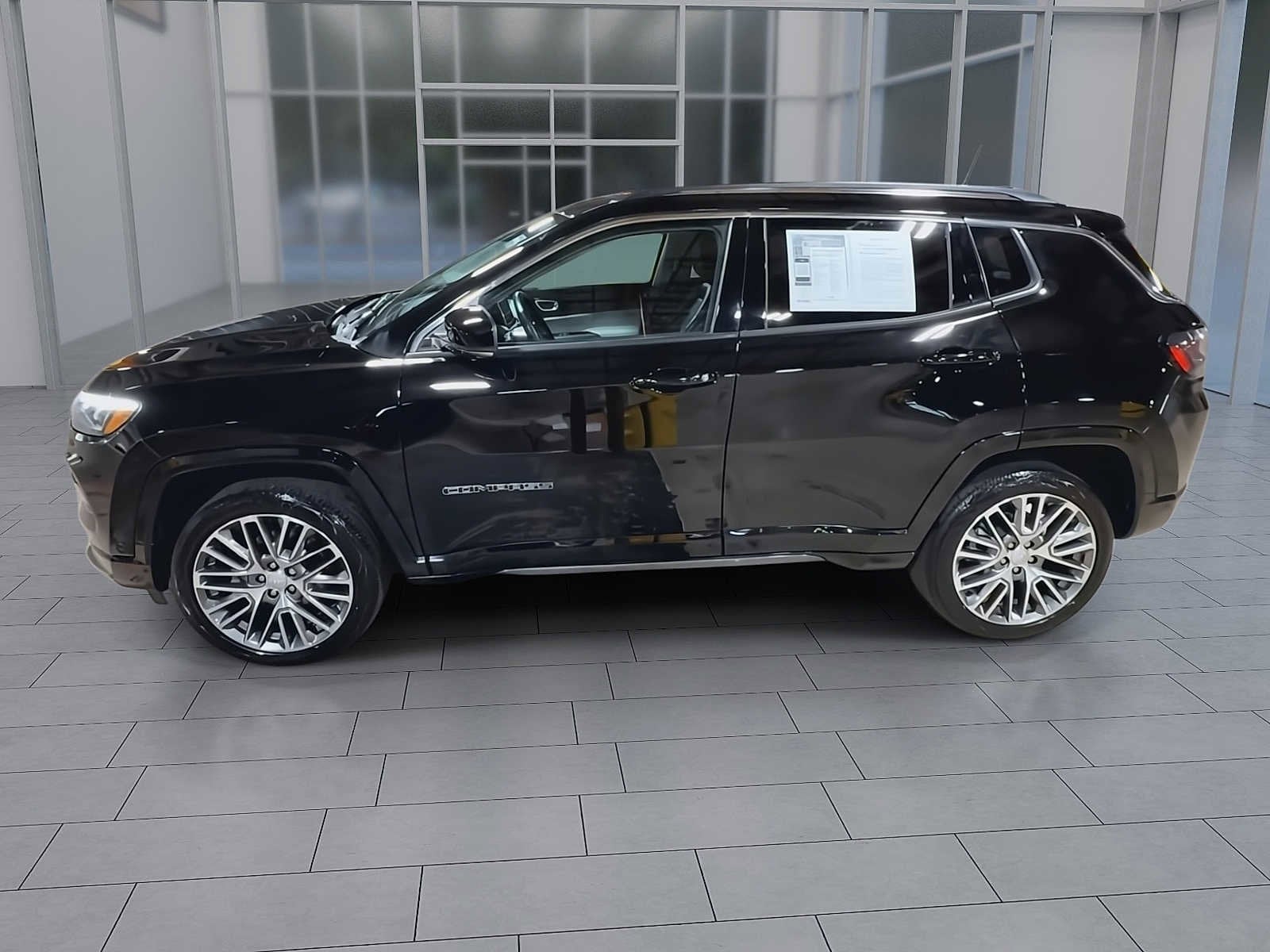 Thumbnail: 2022 Jeep Compass - 5