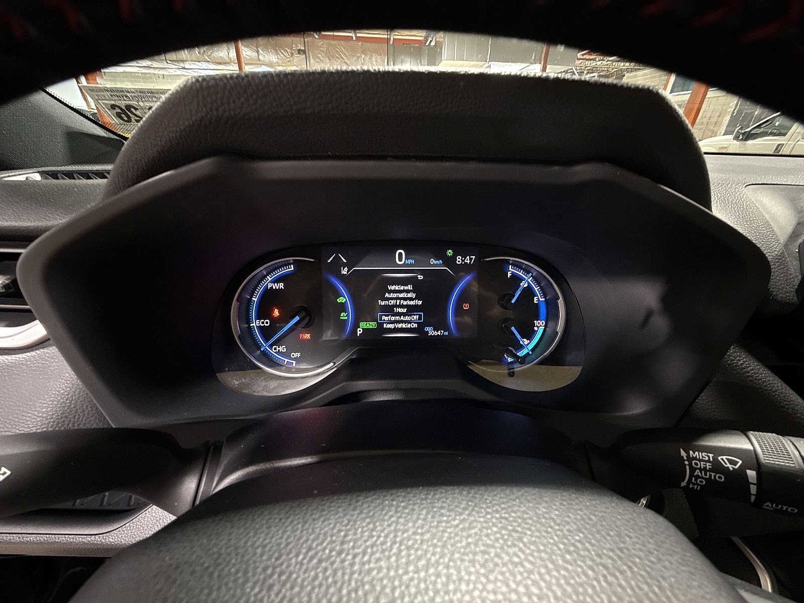 Thumbnail: 2021 Toyota RAV4 - 33