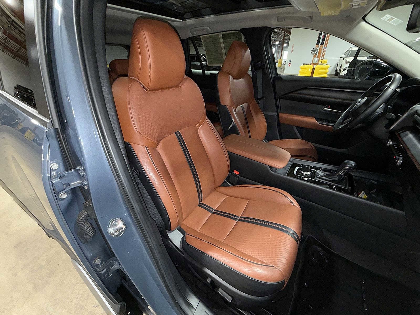 Thumbnail: 2023 Mazda CX-50 - 16