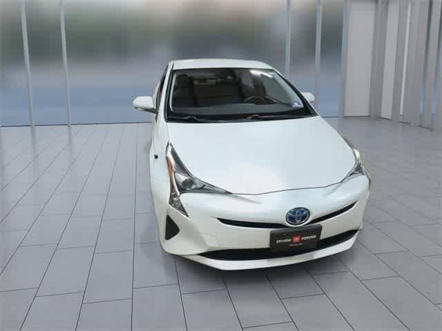 Thumbnail: 2017 Toyota Prius - 3