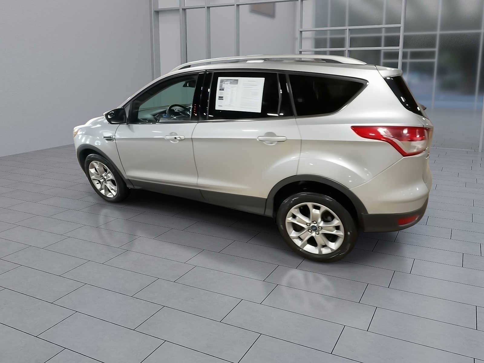 Thumbnail: 2016 Ford Escape - 6