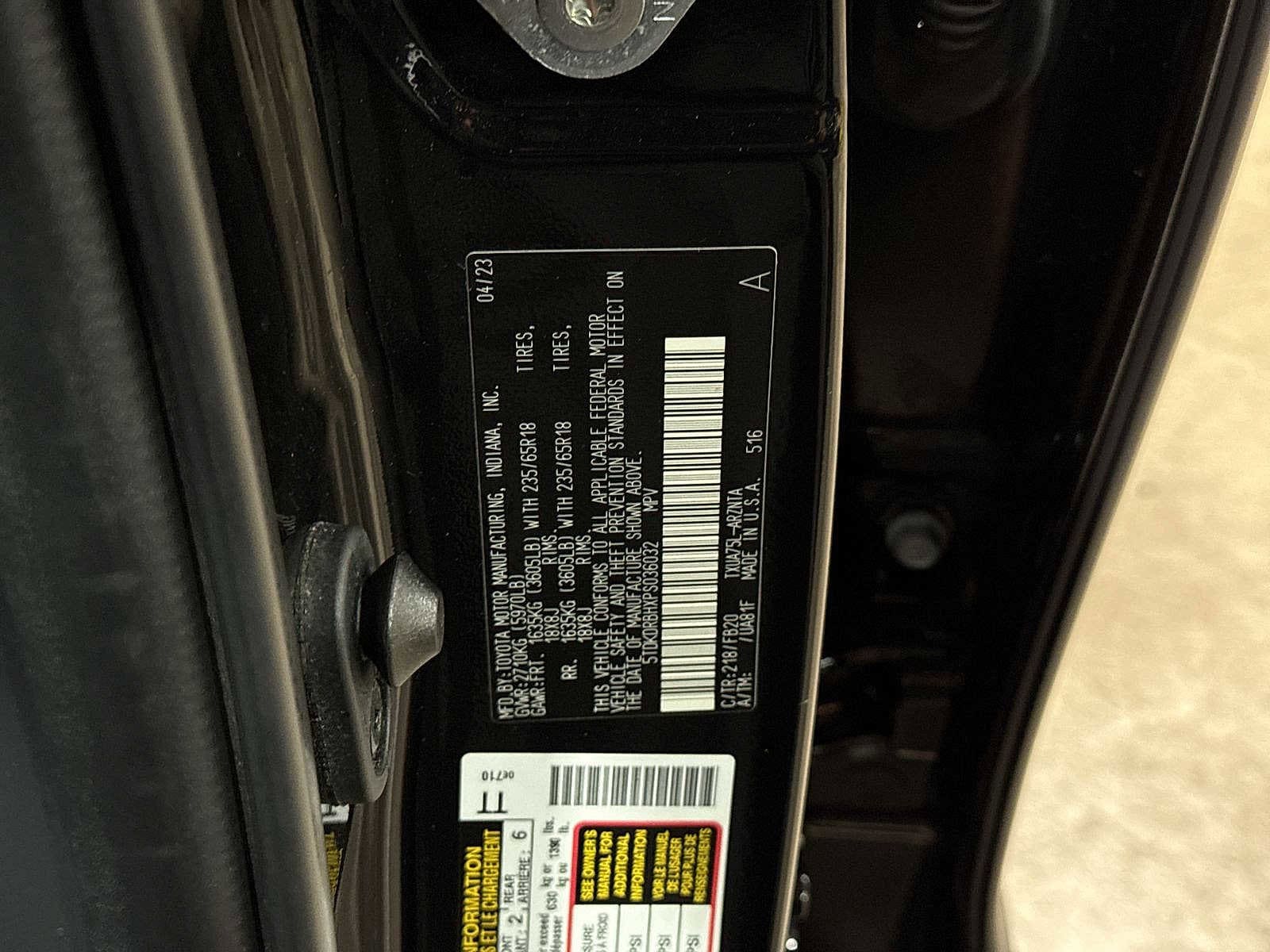 Thumbnail: 2023 Toyota Highlander - 14