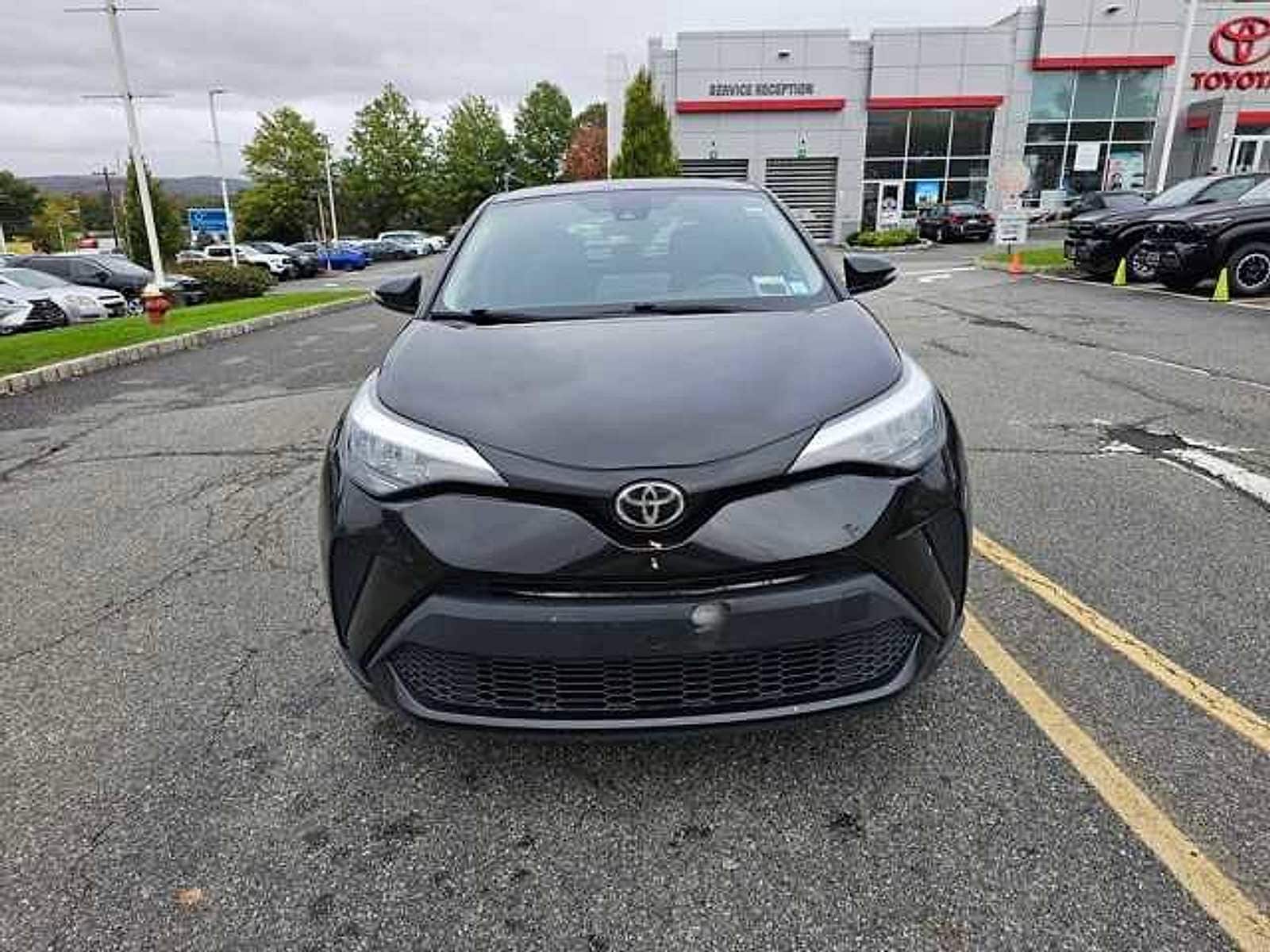 Thumbnail: 2020 Toyota C-HR - 2