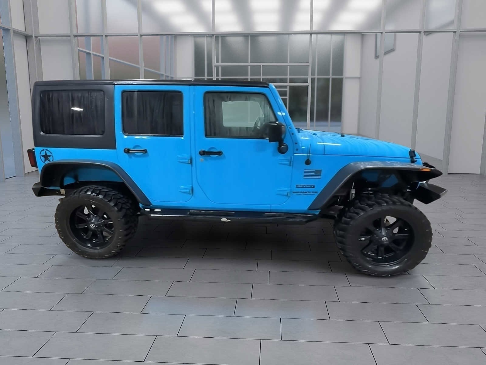 Thumbnail: 2017 Jeep Wrangler - 9