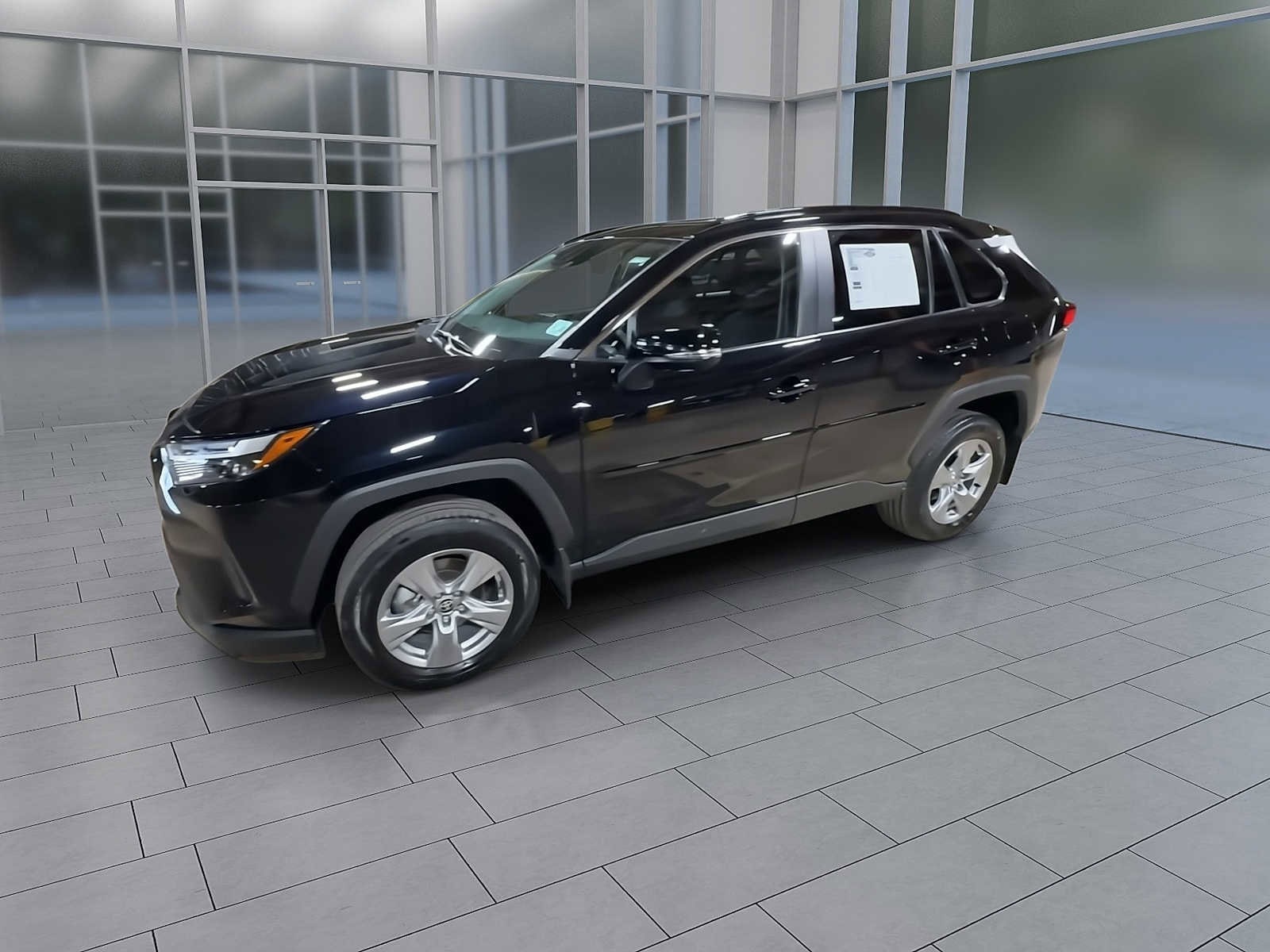 Thumbnail: 2025 Toyota RAV4 - 4