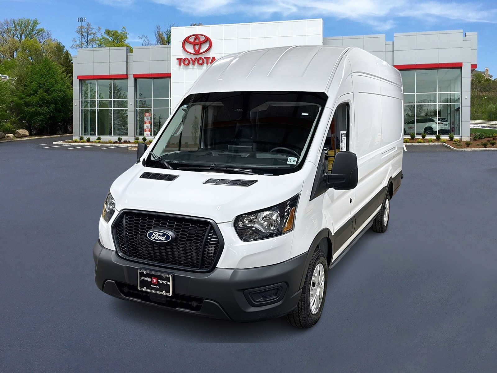 Oxford White 2026 Ford Transit Cargo Van Rear-Wheel Drive Automatic