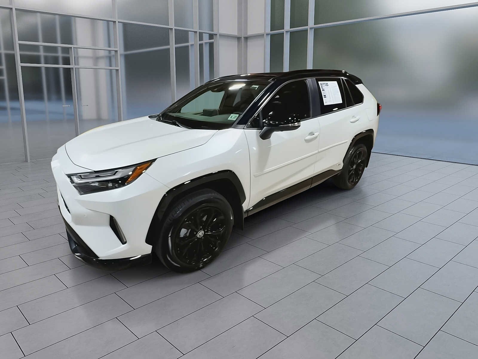 2022 Toyota RAV4 Hybrid XSE photo 4
