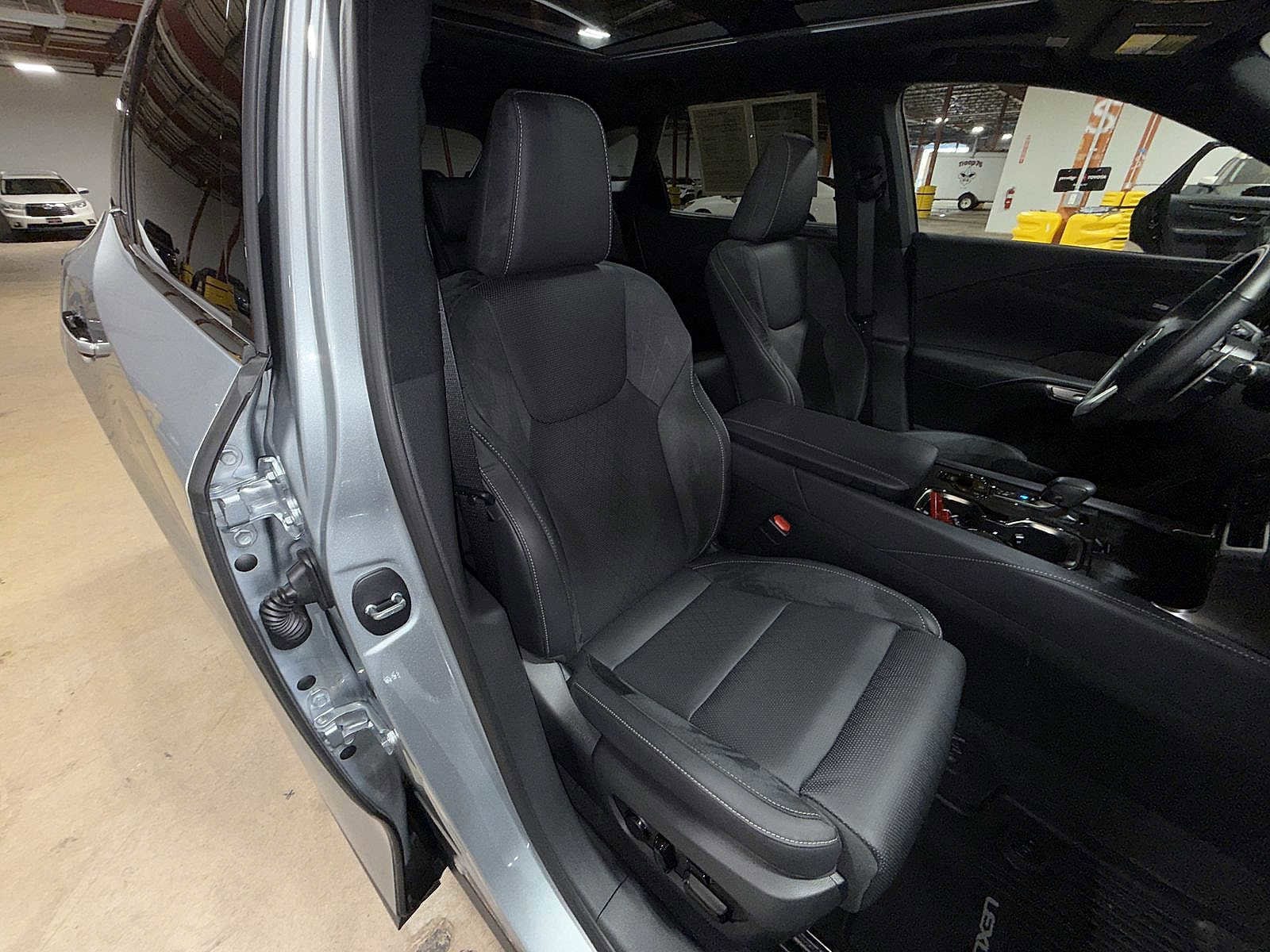 Thumbnail: 2023 Lexus RX - 16