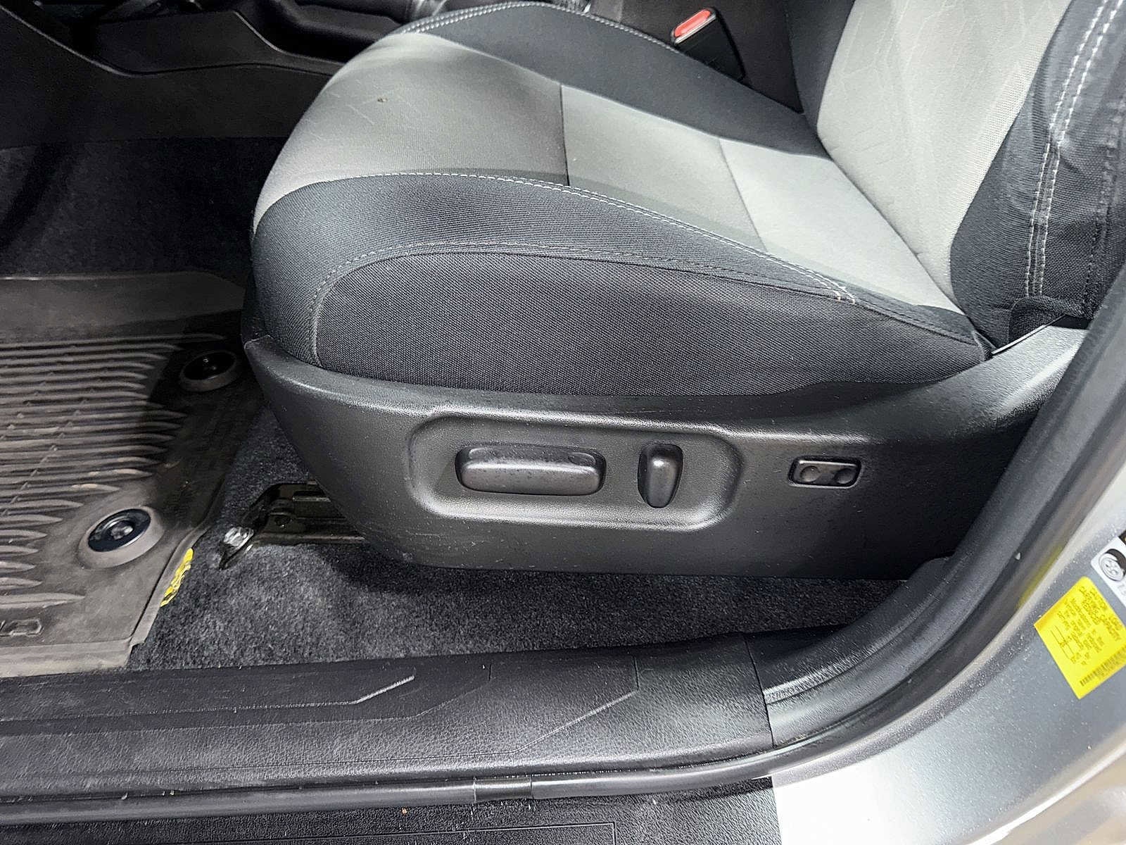 Thumbnail: 2023 Toyota Tacoma - 23