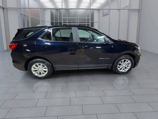 Thumbnail: 2021 Chevrolet Equinox - 9