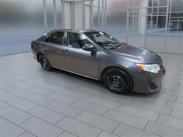 Thumbnail: 2014 Toyota Camry - 2