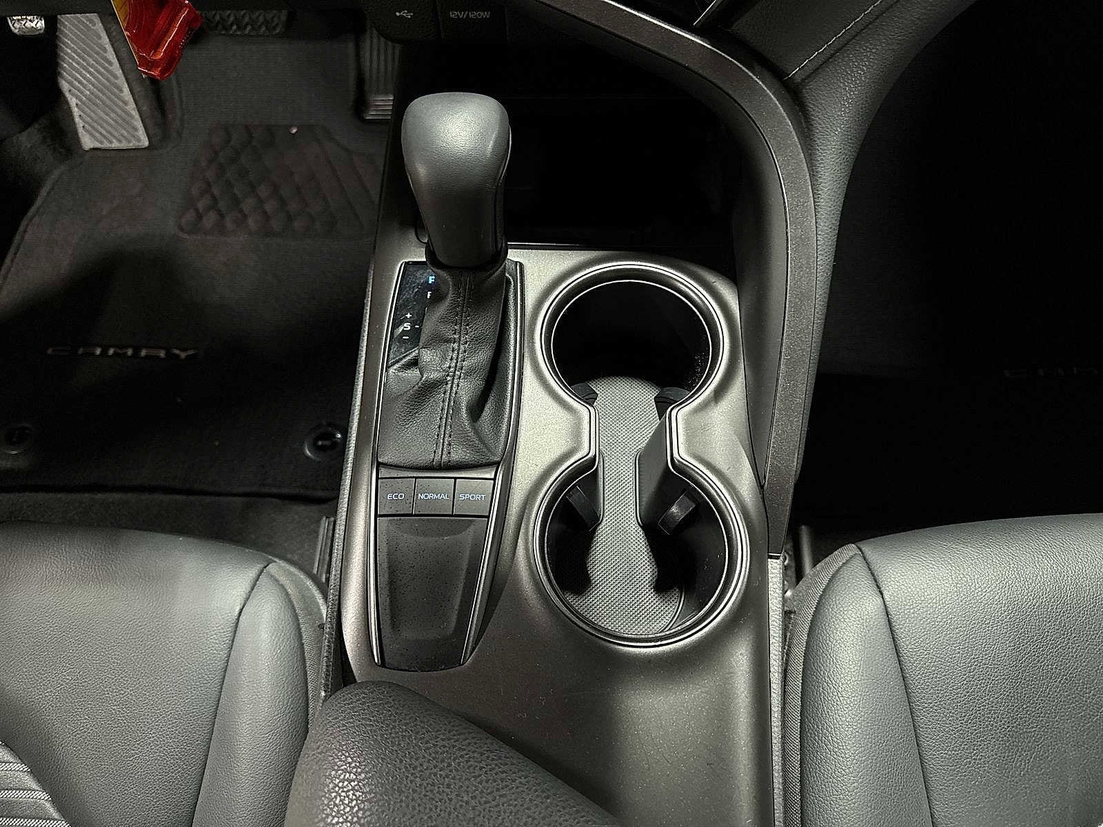 Thumbnail: 2023 Toyota Camry - 30