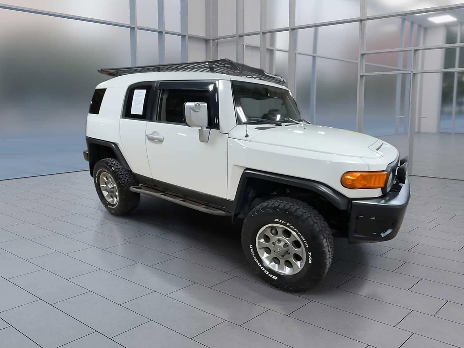 Thumbnail: 2013 Toyota FJ Cruiser - 6