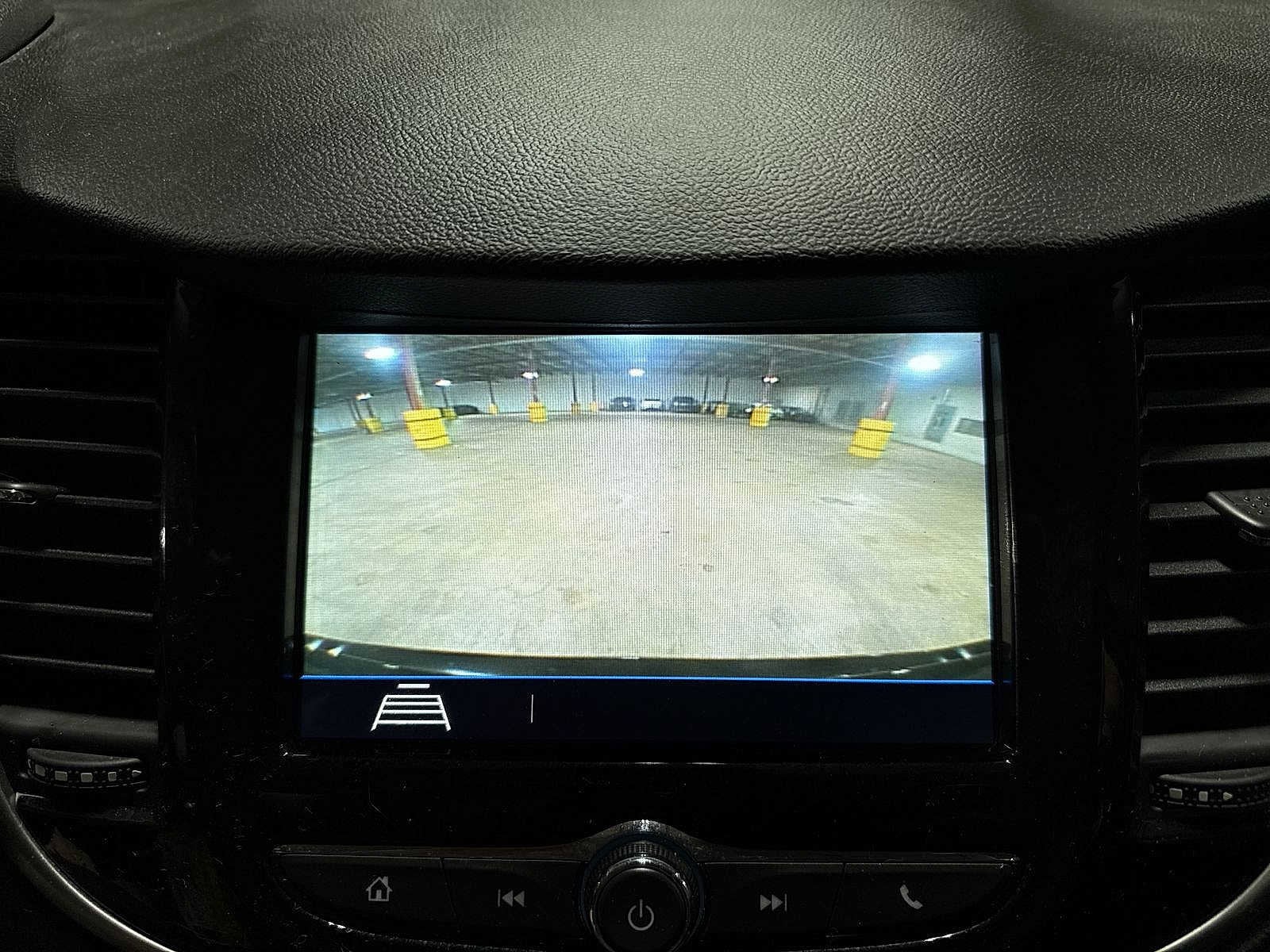 Thumbnail: 2019 Chevrolet Trax - 23