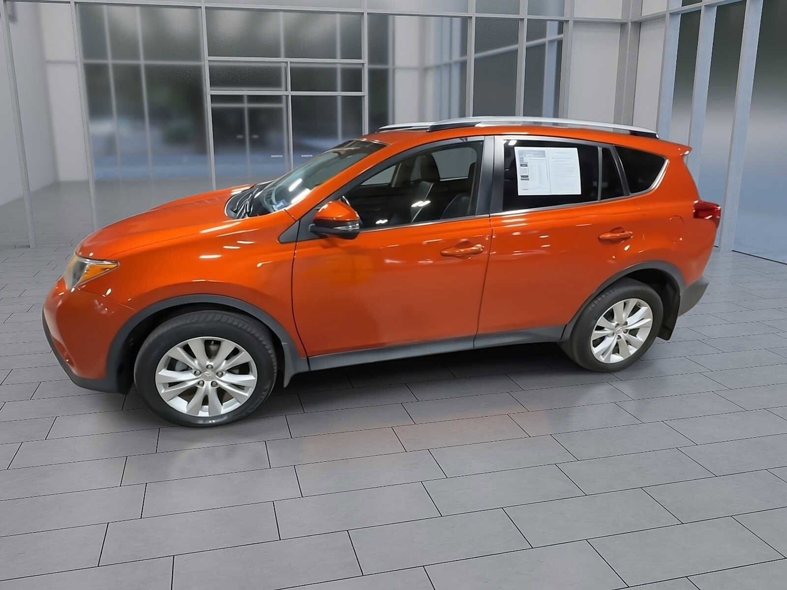 Thumbnail: 2015 Toyota RAV4 - 4