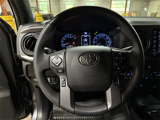Thumbnail: 2022 Toyota Tacoma - 29