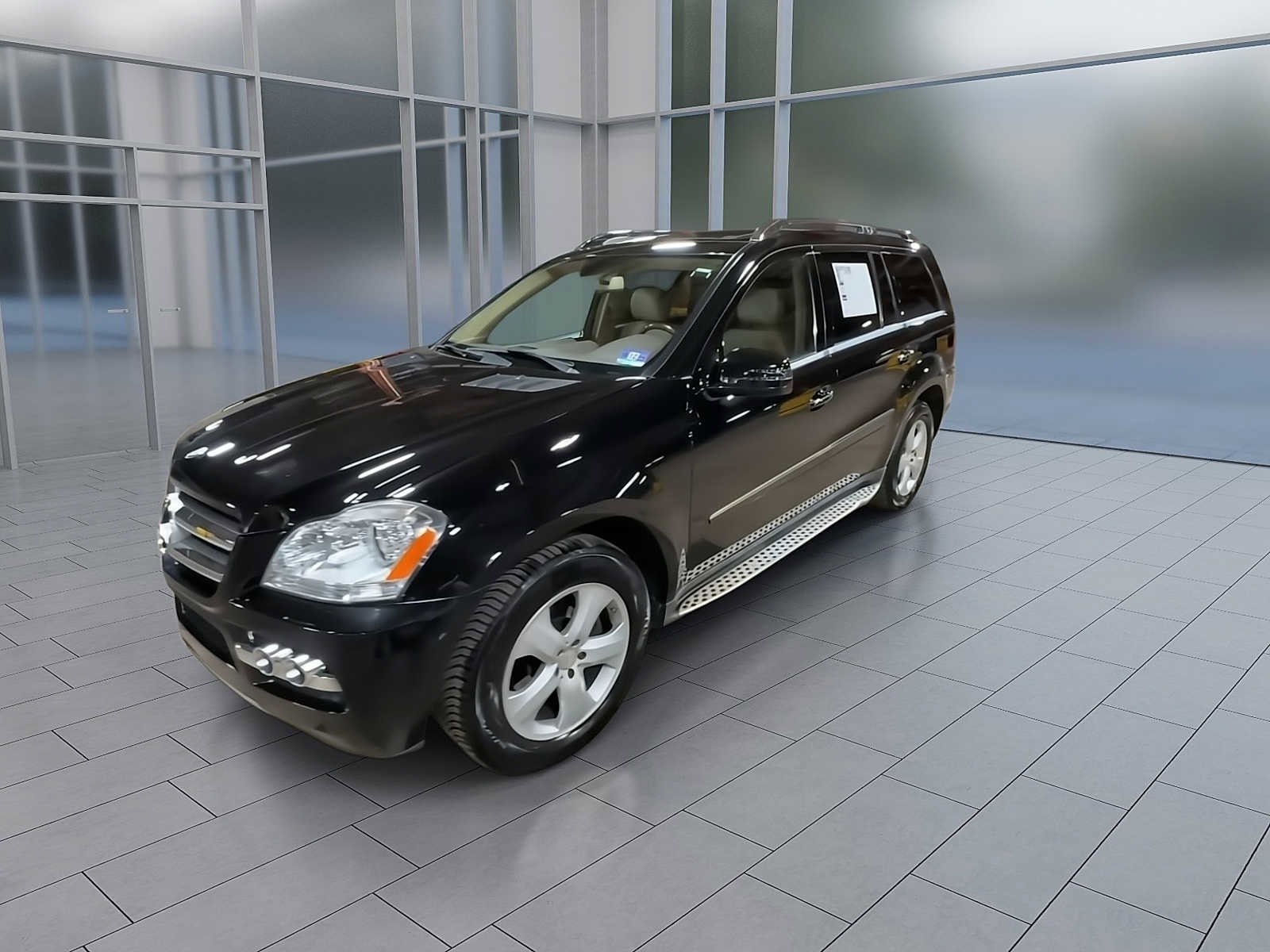 Thumbnail: 2011 Mercedes-Benz GL-Class - 4