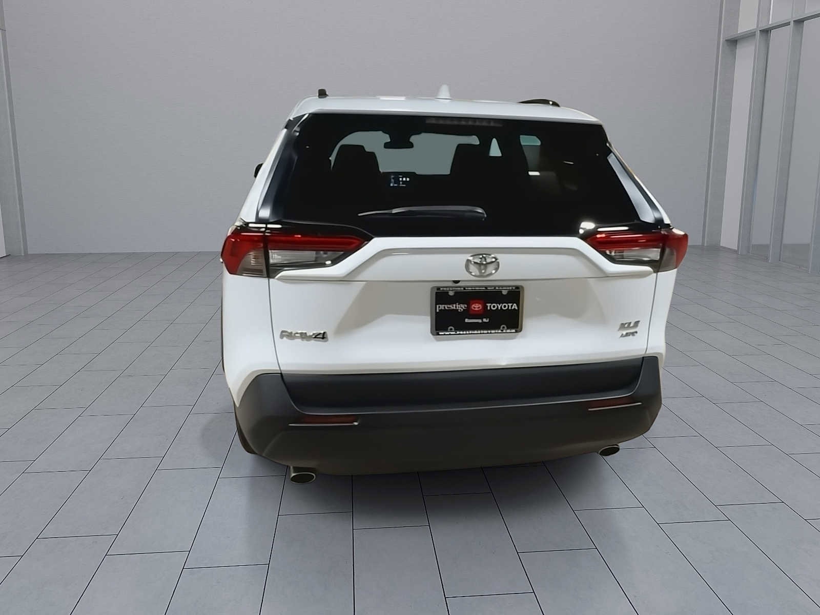 Thumbnail: 2024 Toyota RAV4 - 7