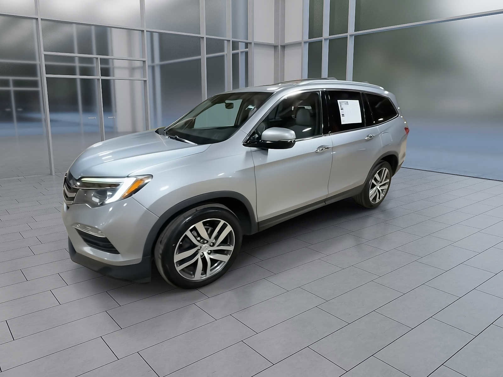 Thumbnail: 2016 Honda Pilot - 4