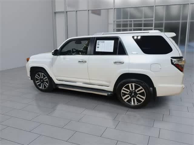 Thumbnail: 2014 Toyota 4Runner - 6