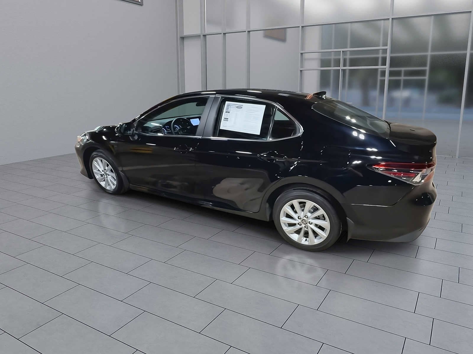 Thumbnail: 2021 Toyota Camry - 6
