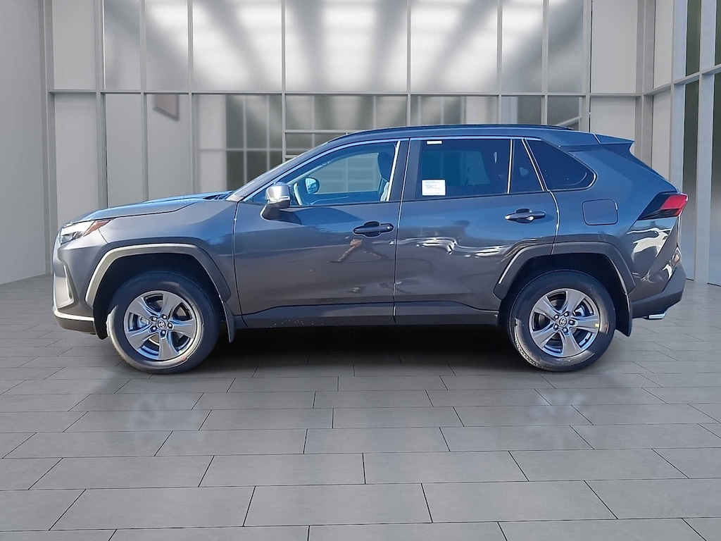New 2025 Toyota RAV4 XLE XLE AWD SUV