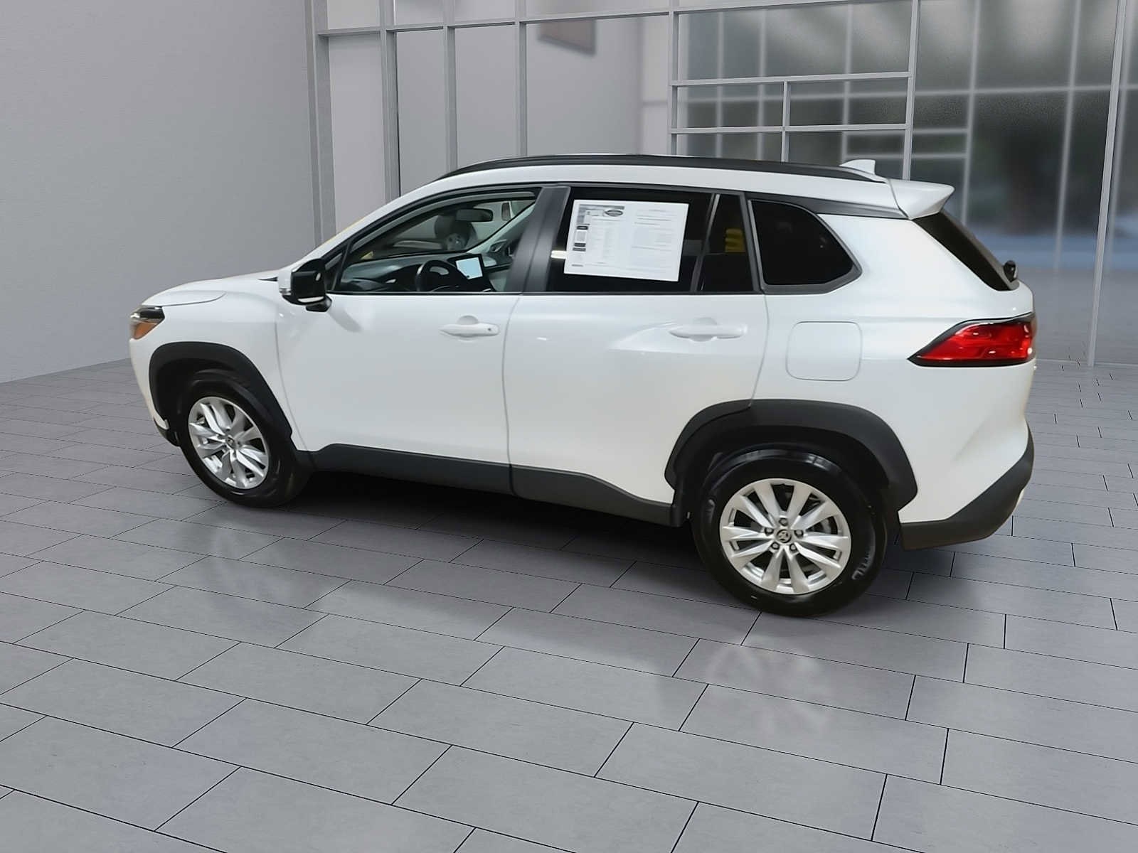 Thumbnail: 2024 Toyota Corolla Cross - 6