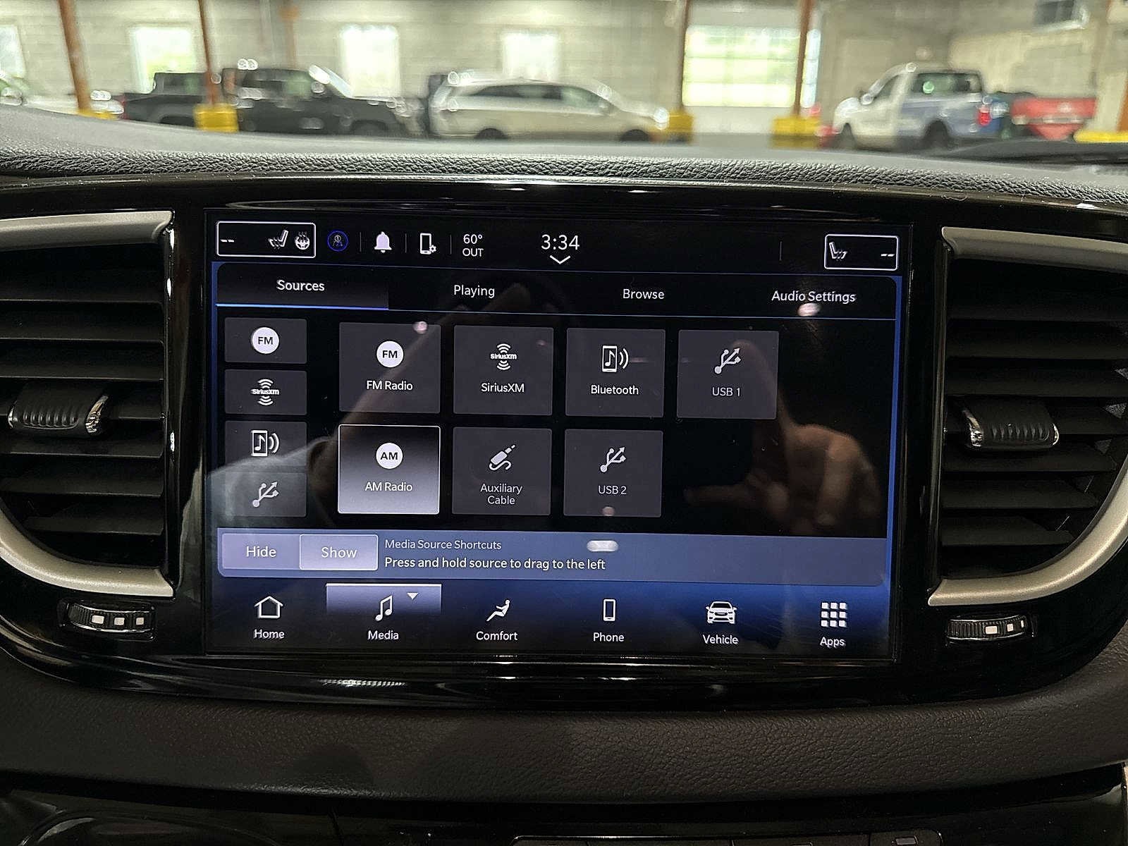 Thumbnail: 2023 Chrysler Pacifica - 21