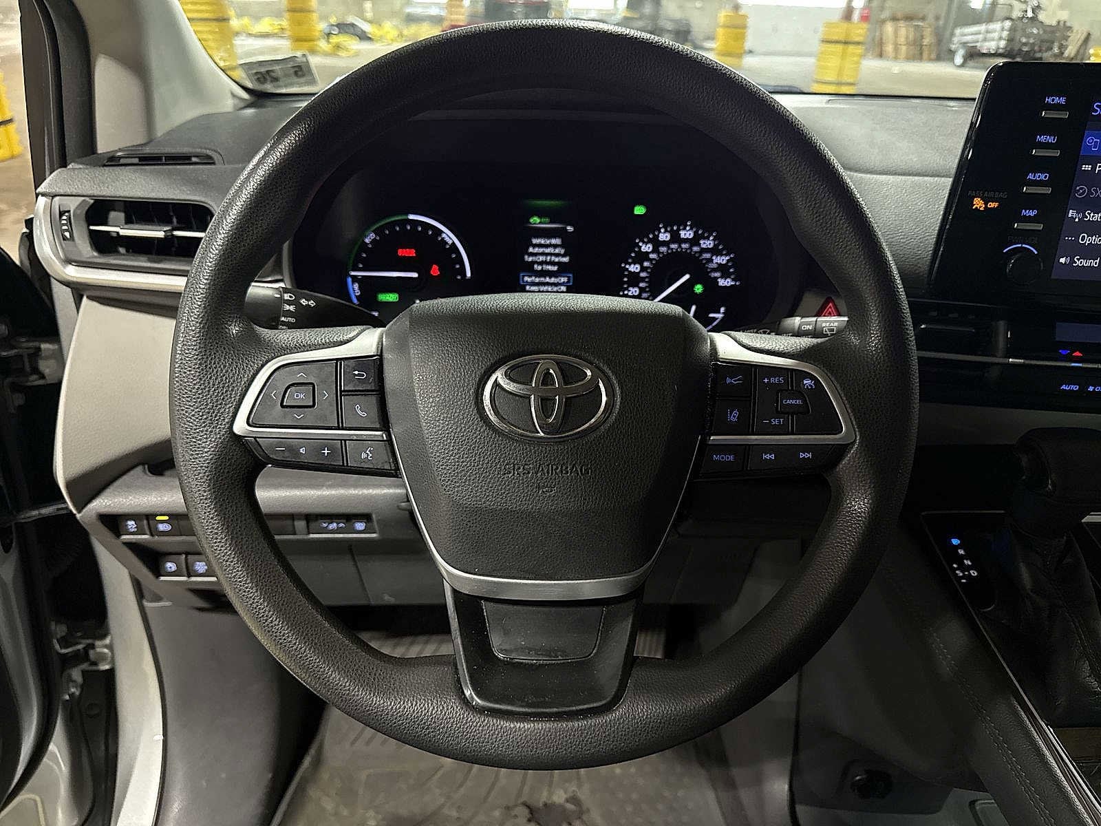 Thumbnail: 2021 Toyota Sienna - 19