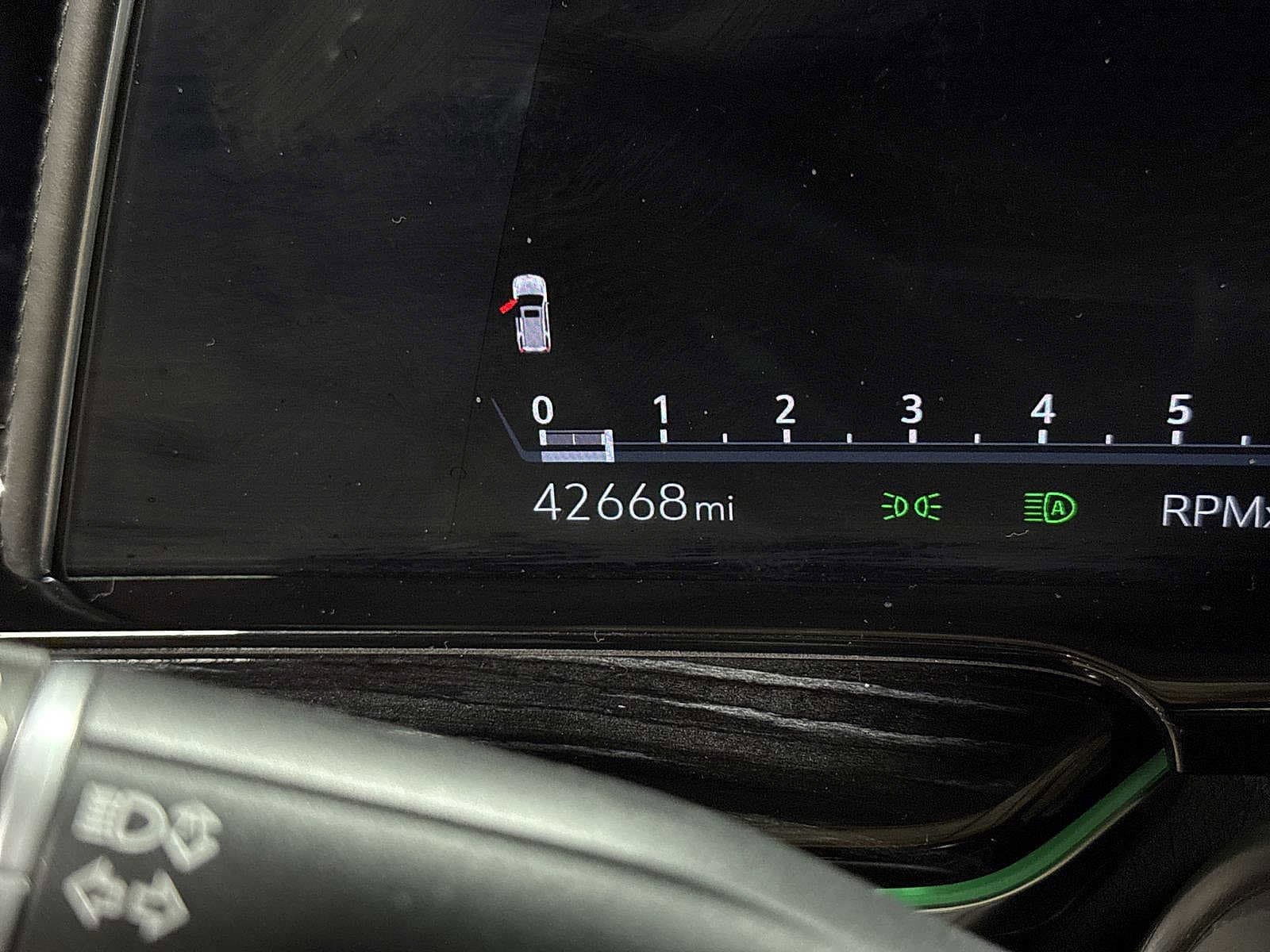 Thumbnail: 2021 Cadillac Escalade - 20