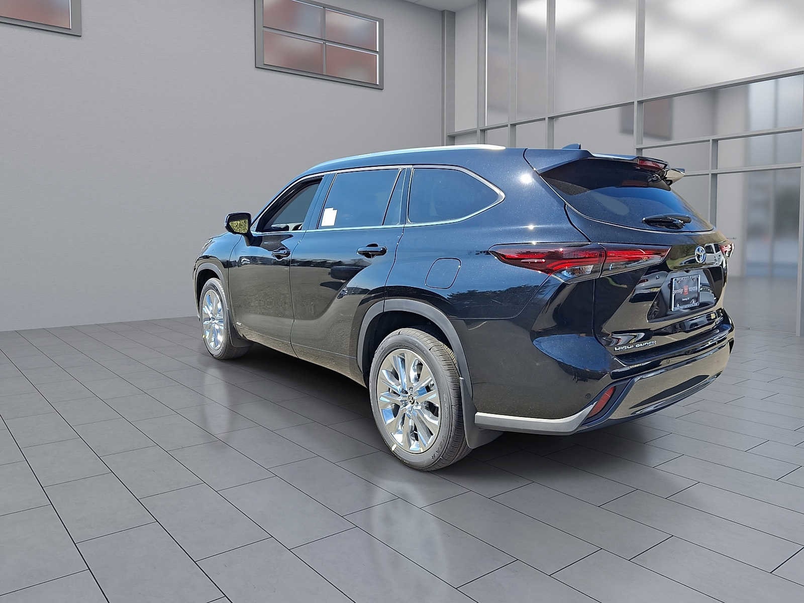 Thumbnail: 2026 Toyota Highlander - 3