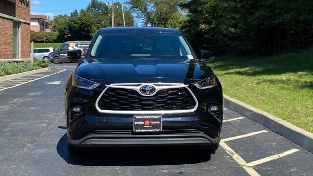 Used 2021 Toyota Highlander LE with VIN 5TDBZRBH0MS557161 for sale in Ramsey, NJ