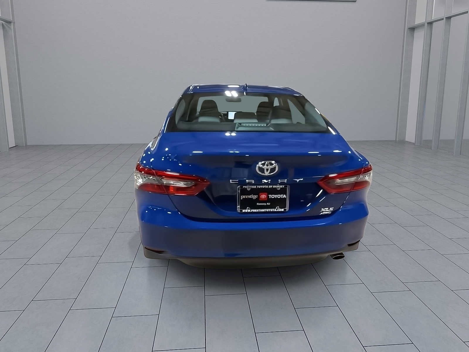 Thumbnail: 2023 Toyota Camry - 7
