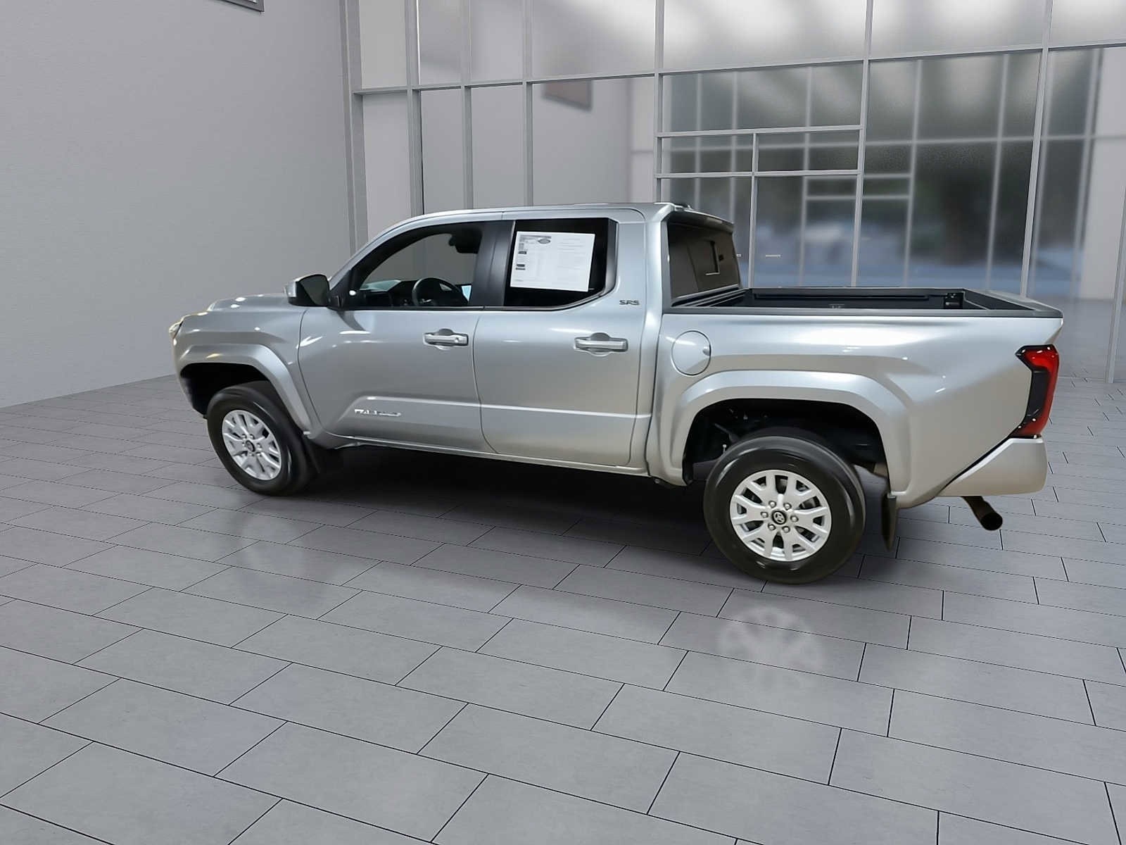 Thumbnail: 2024 Toyota Tacoma - 6