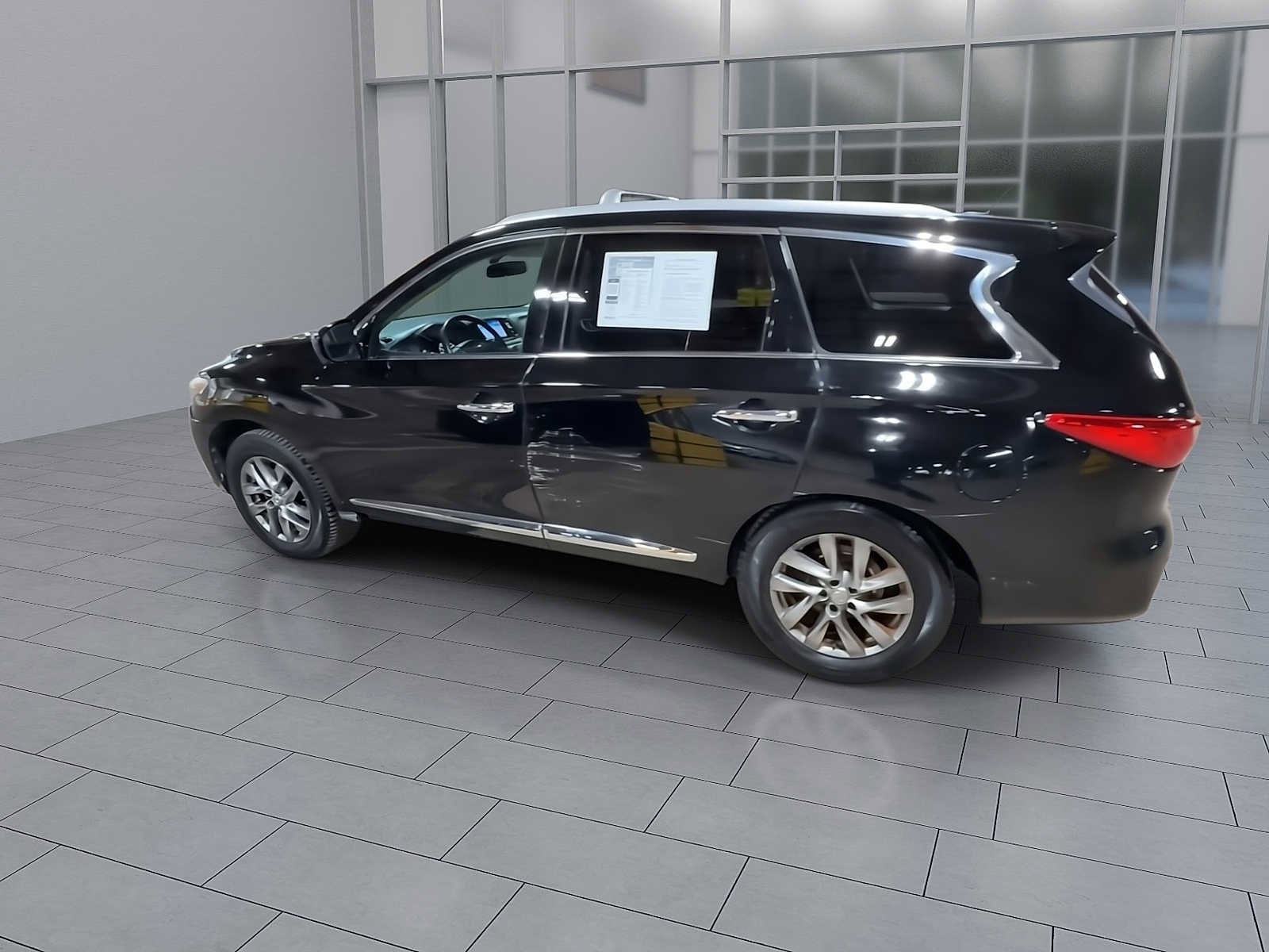 Thumbnail: 2013 INFINITI JX35 - 6