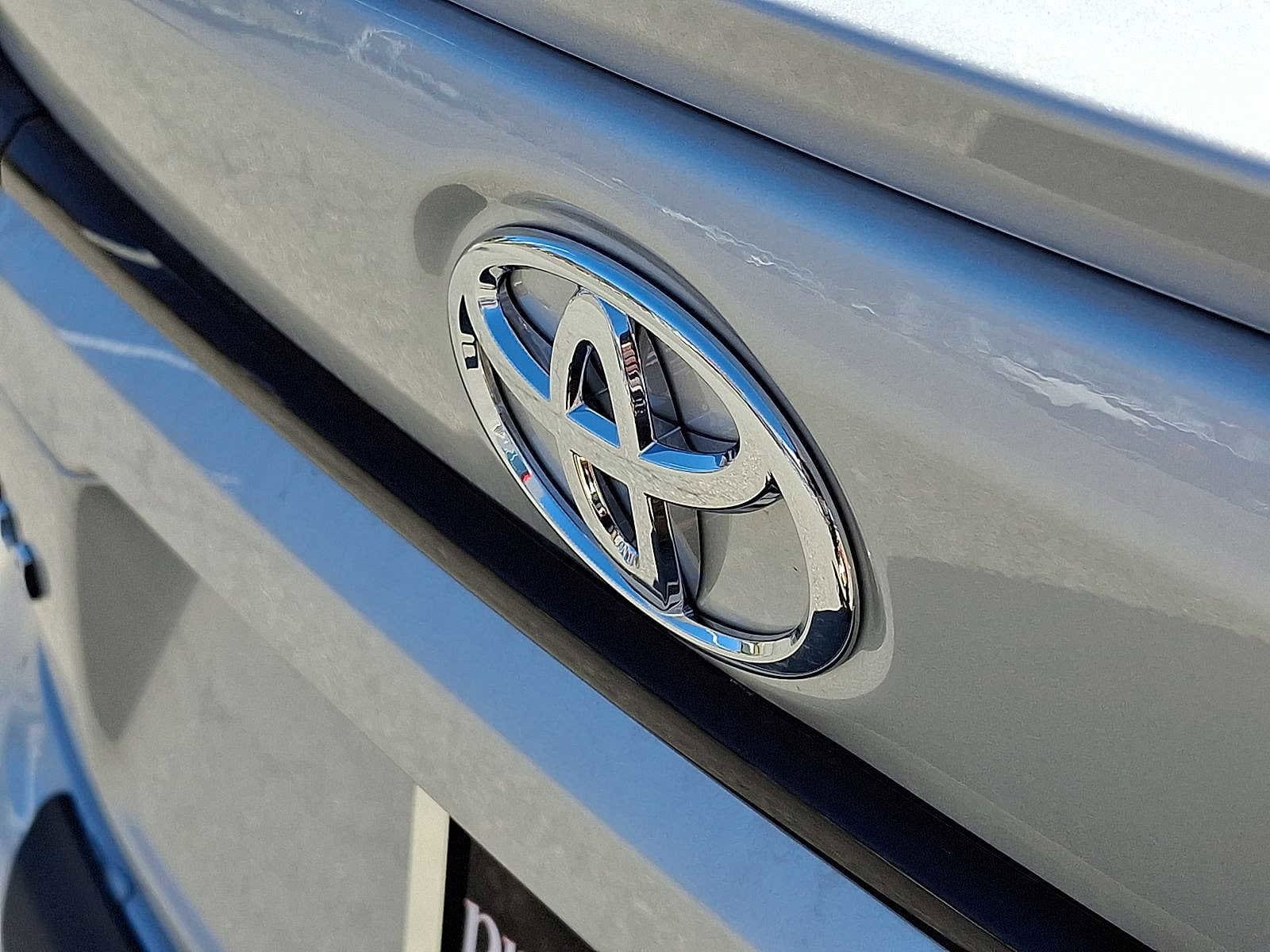 Thumbnail: 2026 Toyota Corolla - 19