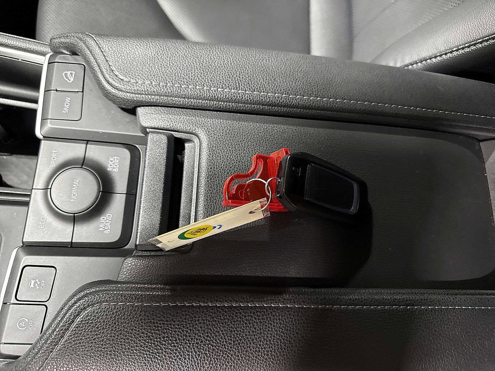 Thumbnail: 2024 Toyota Grand Highlander - 38