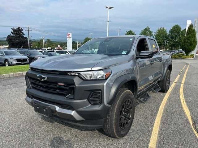 Thumbnail: 2023 Chevrolet Colorado - 1