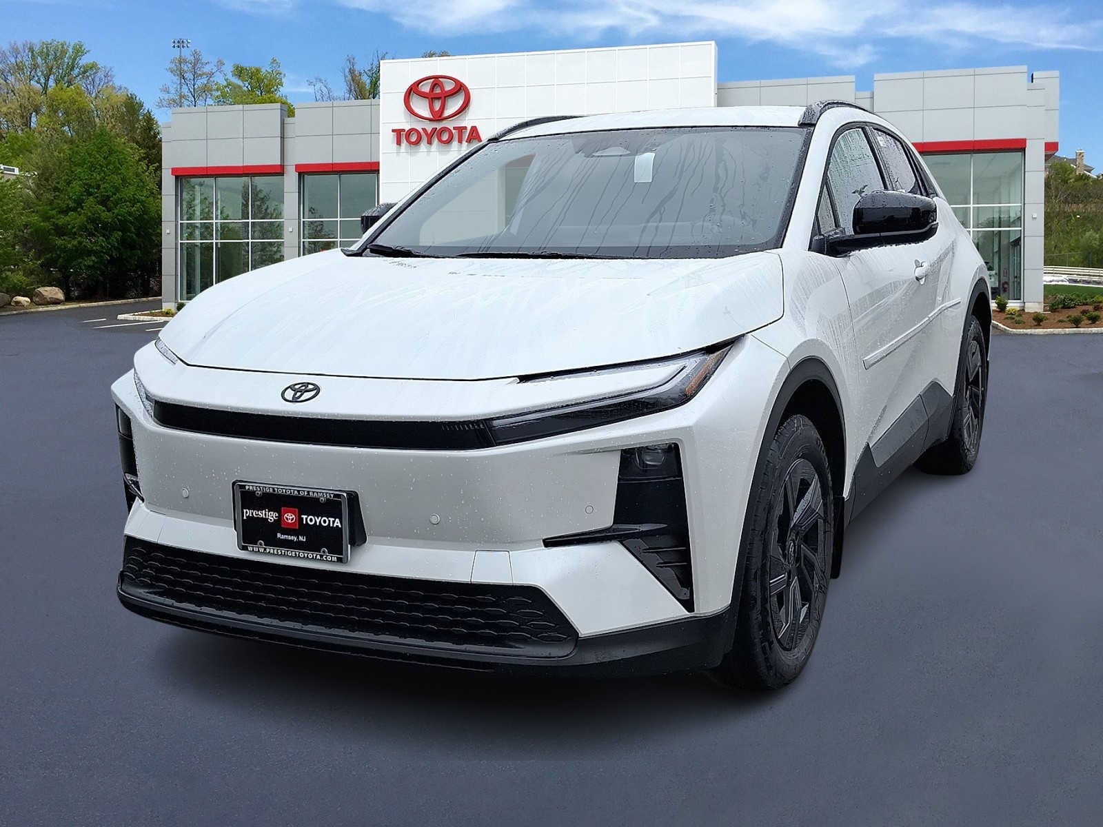 Thumbnail: 2026 Toyota C-HR - 1