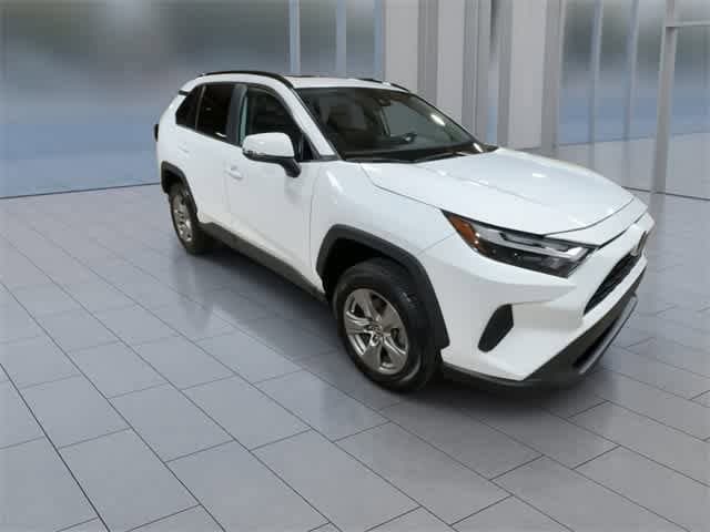 Thumbnail: 2022 Toyota RAV4 - 2